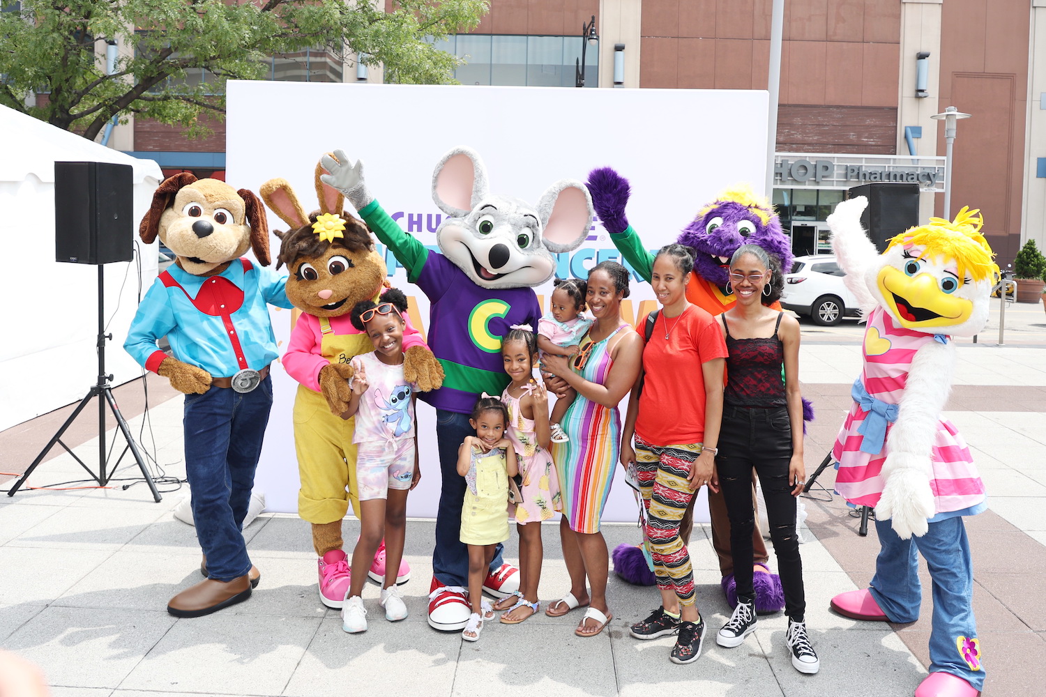 So Much Fun At Our Chuck E. Cheese Summer Concert At Atlantic Terminal ...