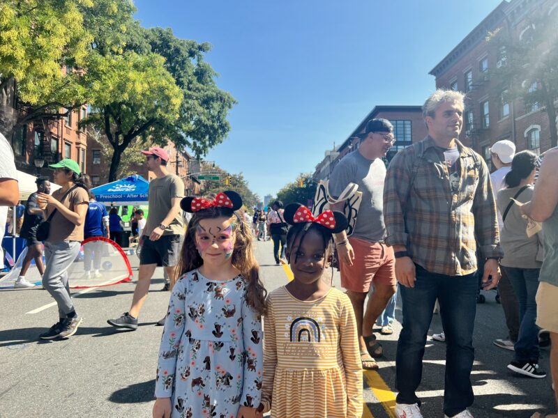 Plan your visit to the Atlantic Antic Street Fair with kids: Sunday, September 27, 2026
