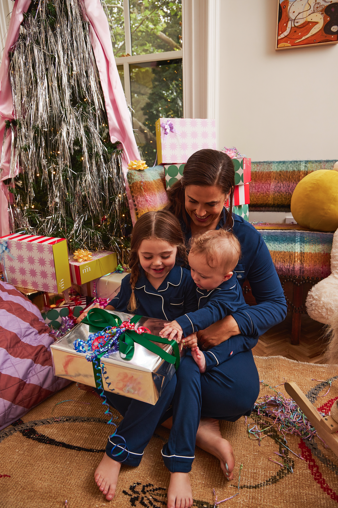 Magnetic Me’s Holiday Playhouse Pop Up